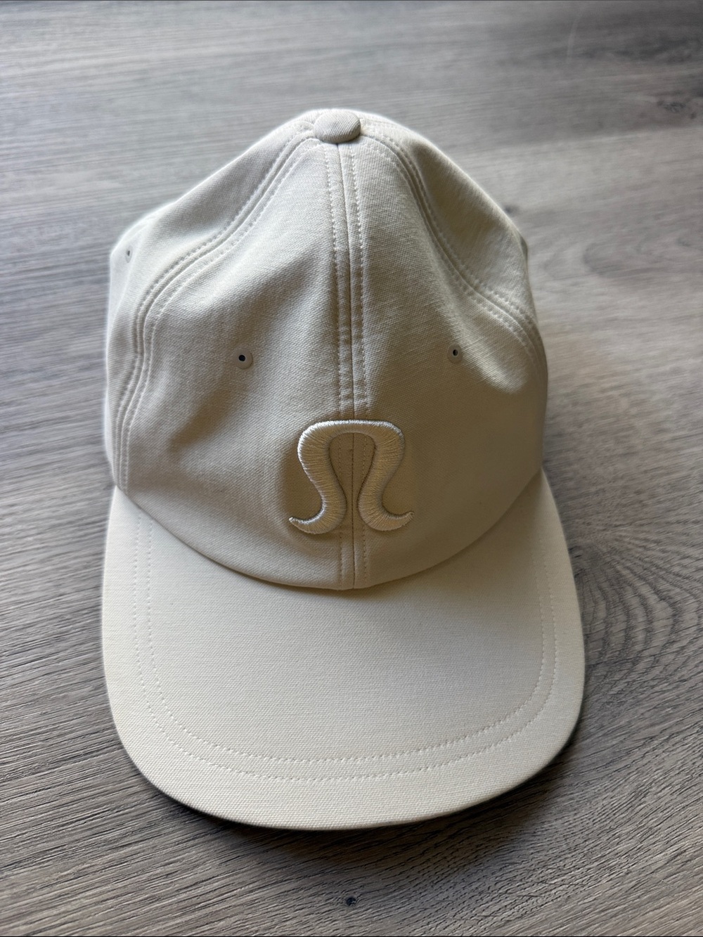 lululemon athletica Men’s Cream Embroidered Logo Baseball Cap One Size